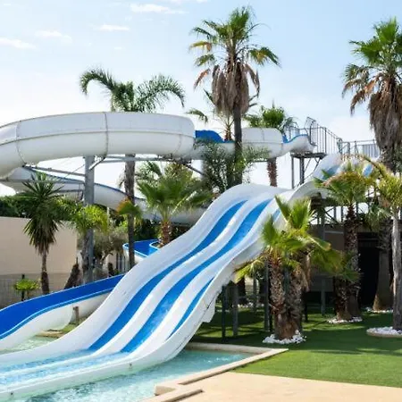 Domaine De A 600m De La Animations Piscines En Supplement Climatisee 3 5 A 7 Couchages Wifi Lrpdsg12 *