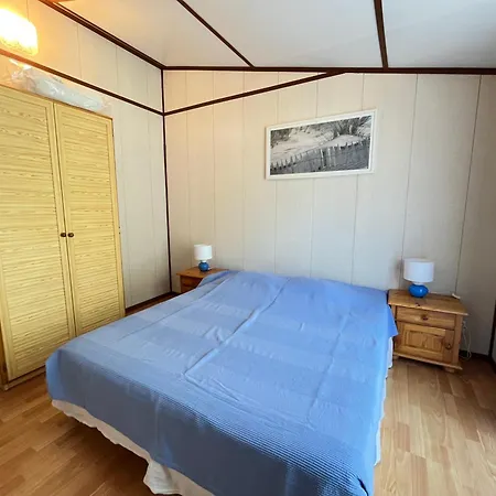 Domaine: Seaside Retreat With Pool And Wi-fi