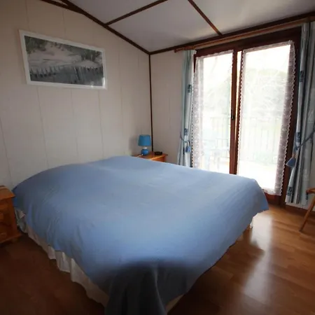 Domaine: Seaside Retreat With Pool And Wi-fi *