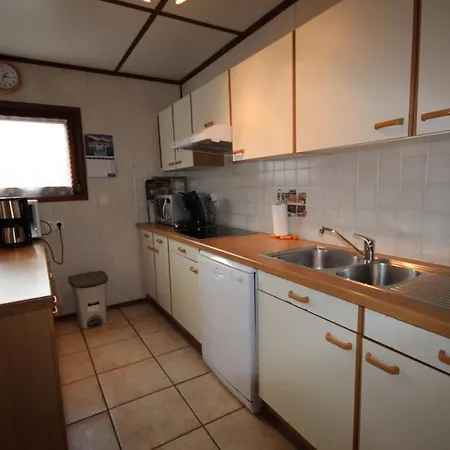 Domaine De A 600m De La Animations Piscines En Supplement Climatisee 3 5 A 7 Couchages Wifi Lrpdsg12 * 포르티하뉴