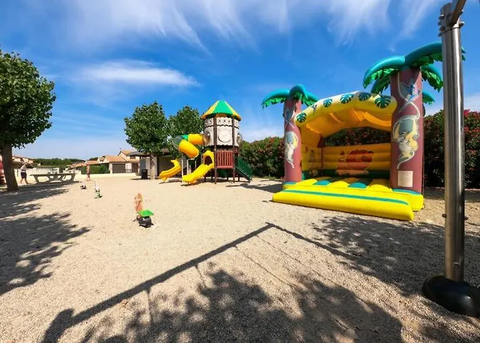Villa Domaine De A 600m De La Animations Piscines En Supplement Climatisee 3 5 A 7 Couchages Wifi Lrpdsg12 *