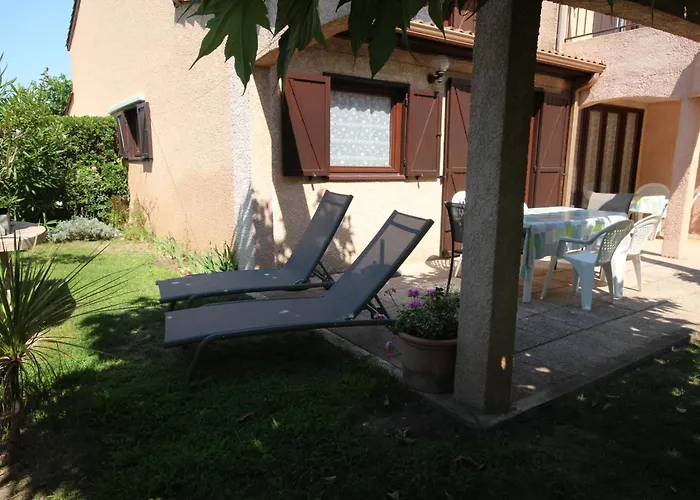 Domaine De A 600m De La Animations Piscines En Supplement Climatisee 3 5 A 7 Couchages Wifi Lrpdsg12 Villa *
