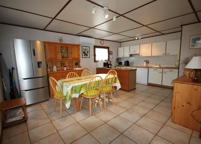 Domaine De A 600m De La Animations Piscines En Supplement Climatisee 3 5 A 7 Couchages Wifi Lrpdsg12 Villa Portiragnes